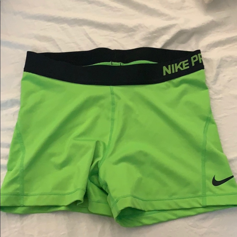 EUC nike pro spandex shorts